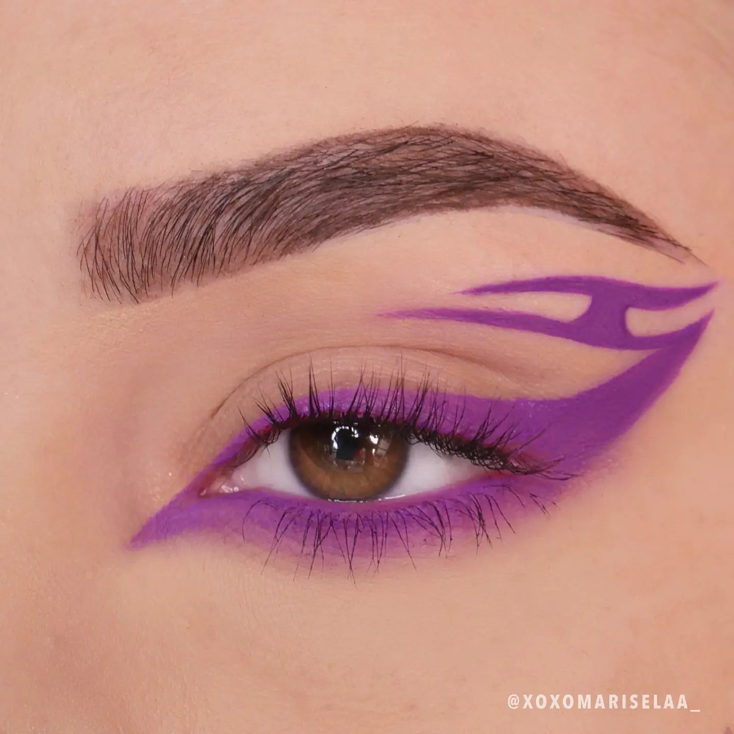 Moira Cosmetics - Crayon Statement Gel Liner Teinte 015 Violet