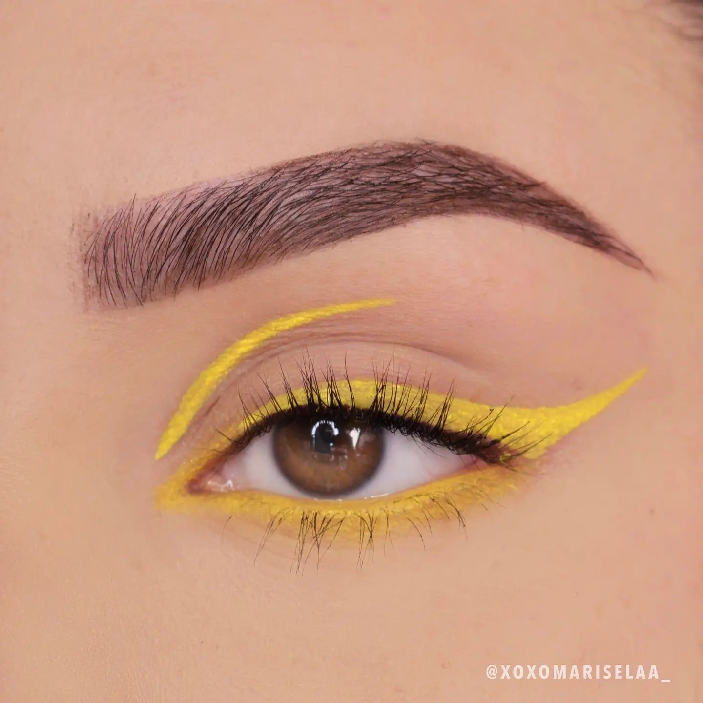 Moira Cosmetics - Crayon Statement Gel Liner Teinte 010 Jaune