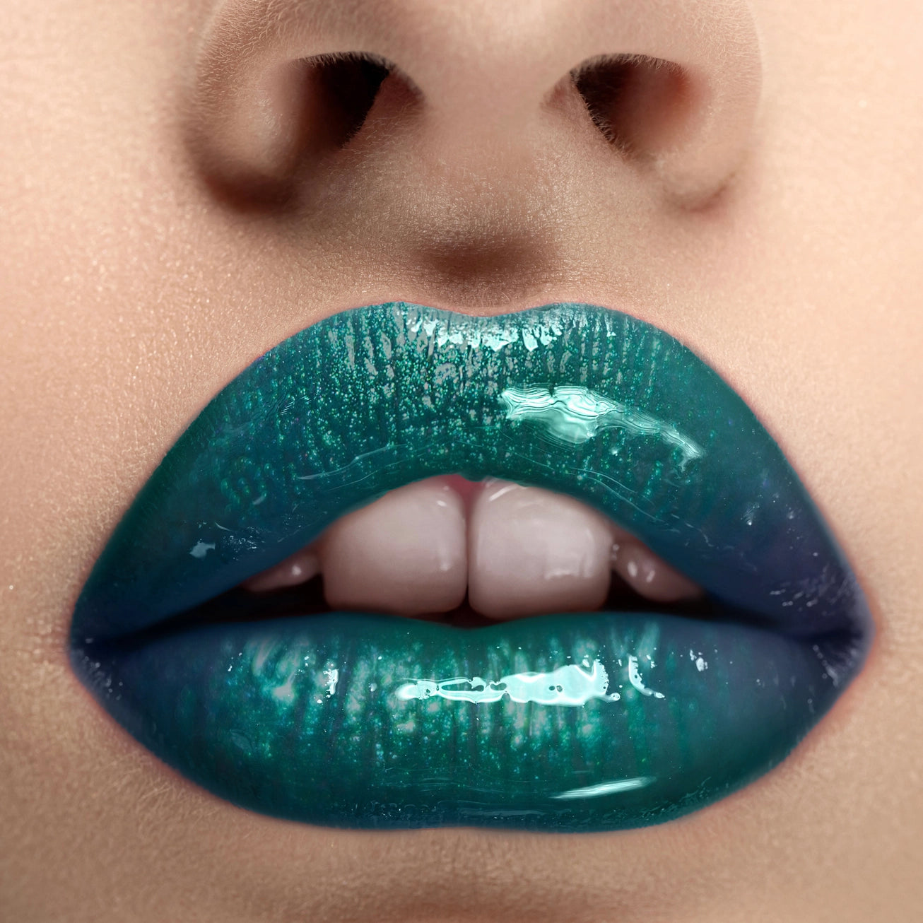 Jolie Beauty - Lipgloss Multichrome Mystique