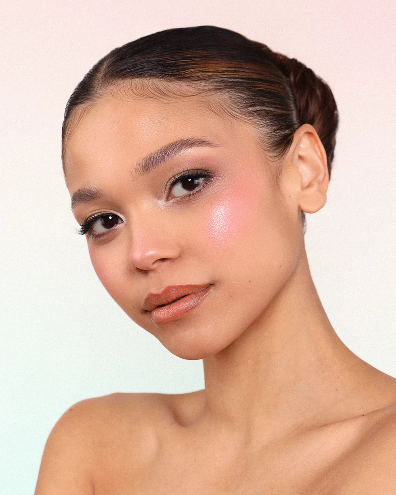 Moira Cosmetics - Marvelous Baked Blush teinte 001 Wedding Cake