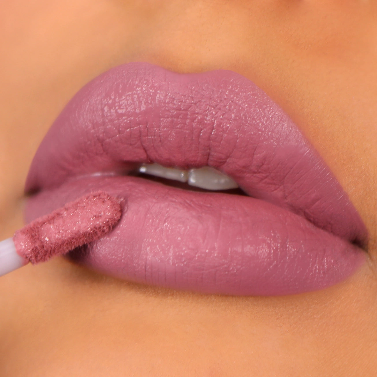 Moira Cosmetics - Lip Divine Liquid Lipstick teinte 019 Love