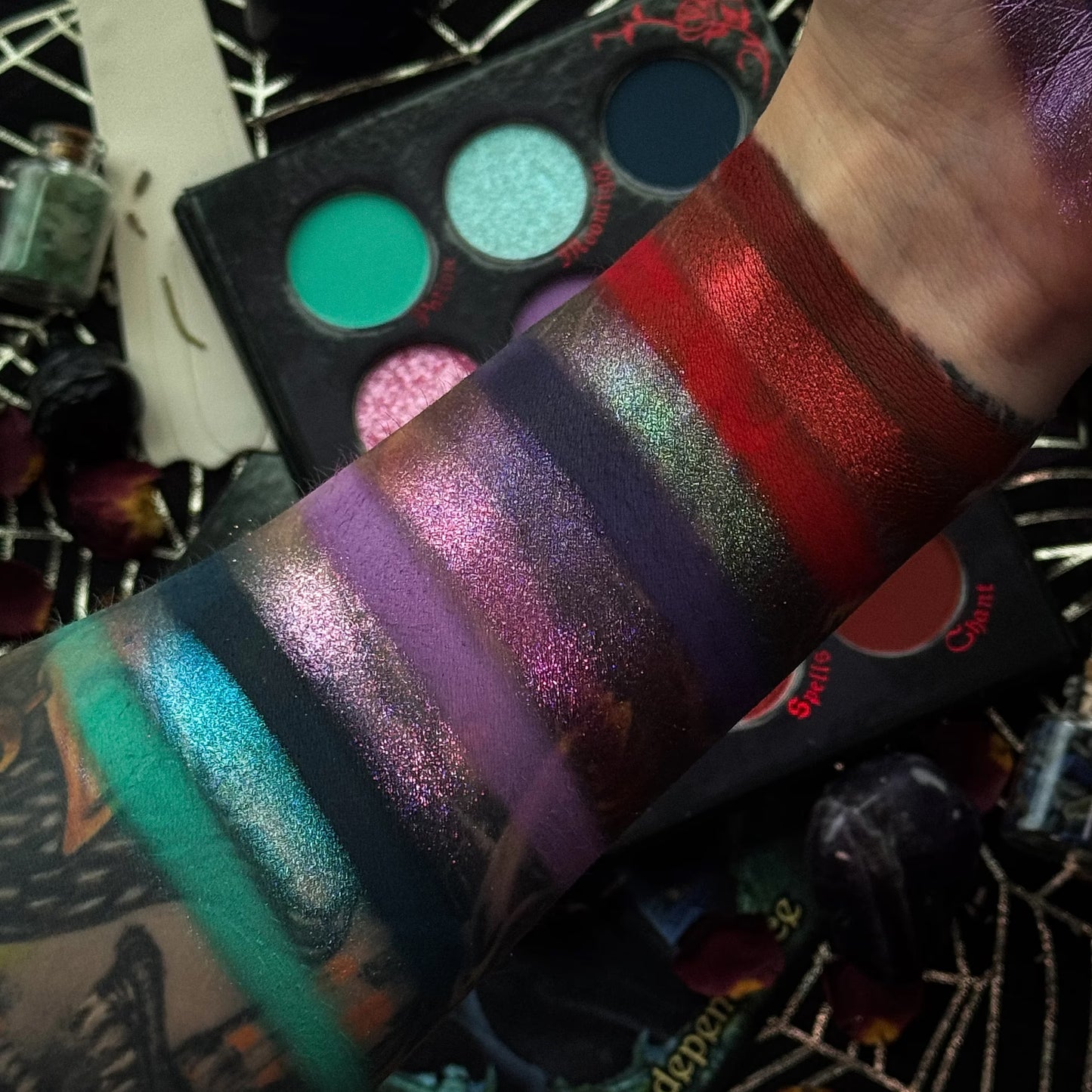 Fantasy Cosmetica - The Witch's Familiar